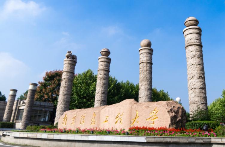 平?jīng)觥窘鹞枧_(tái)智能】升降平臺(tái)制作精良